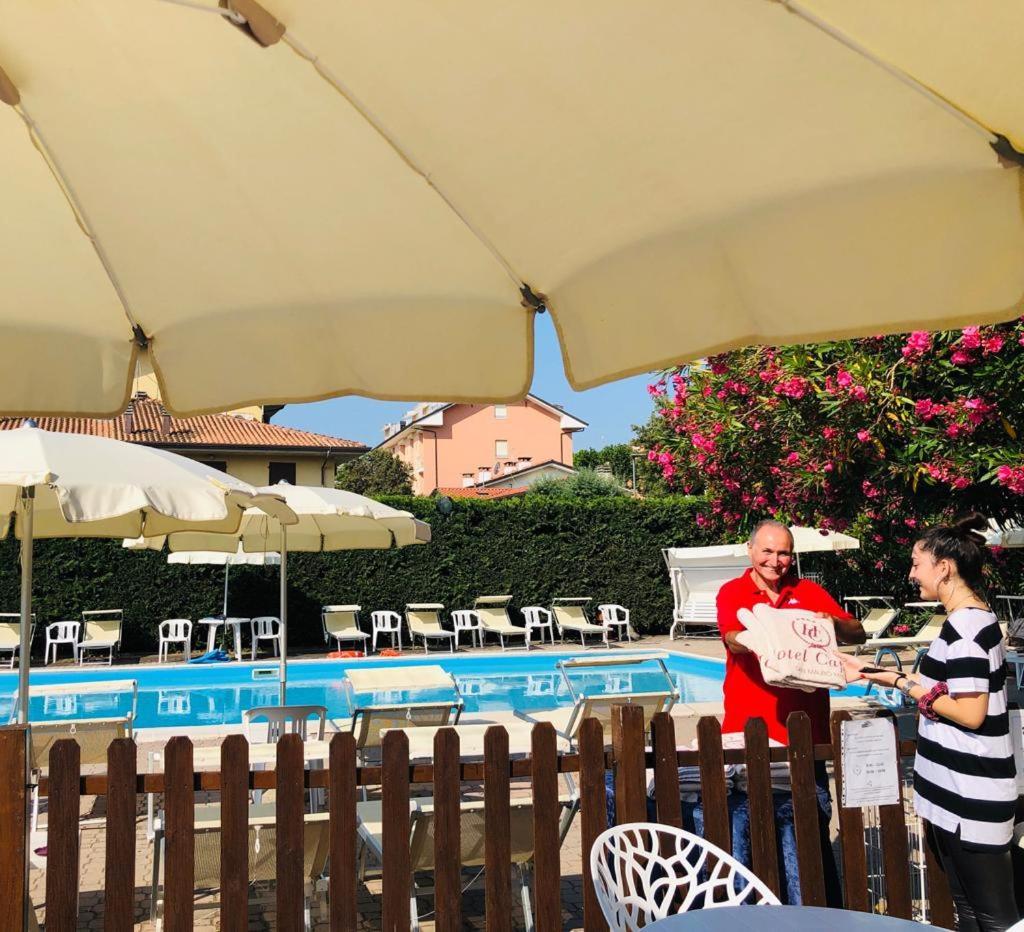 Hotel Capitol San Mauro Mare エクステリア 写真